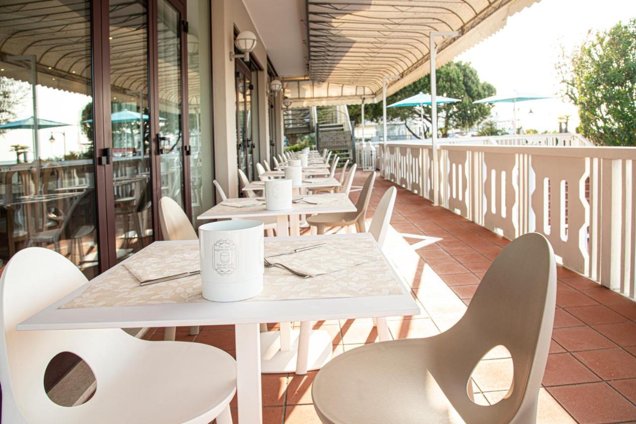Hotel Savoy Caorle Extérieur photo
