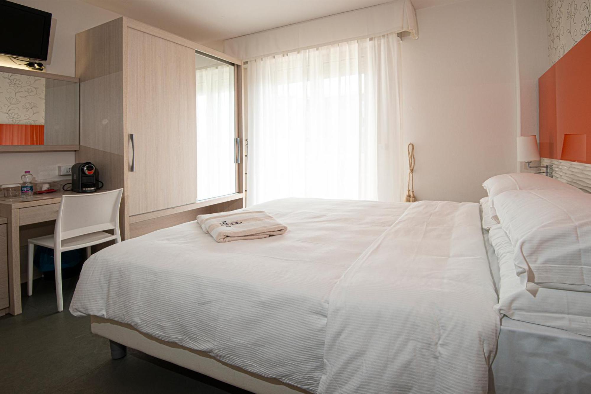 Hotel Savoy Caorle Extérieur photo