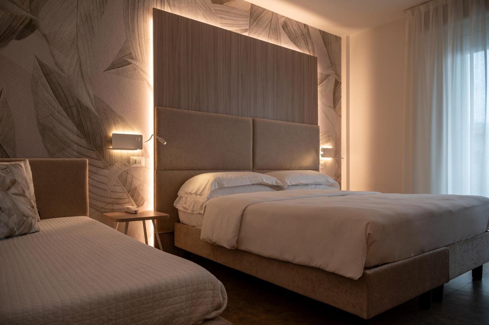 Hotel Savoy Caorle Extérieur photo